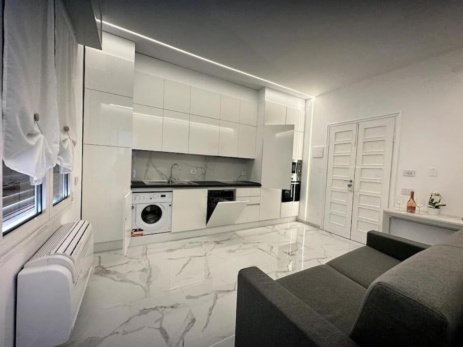 Suite Aurora Luxury In The Center Of Σαν Ρέμο Εξωτερικό φωτογραφία