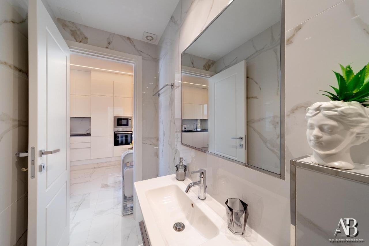 Suite Aurora Luxury In The Center Of Σαν Ρέμο Εξωτερικό φωτογραφία