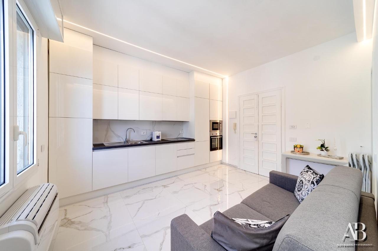 Suite Aurora Luxury In The Center Of Σαν Ρέμο Εξωτερικό φωτογραφία